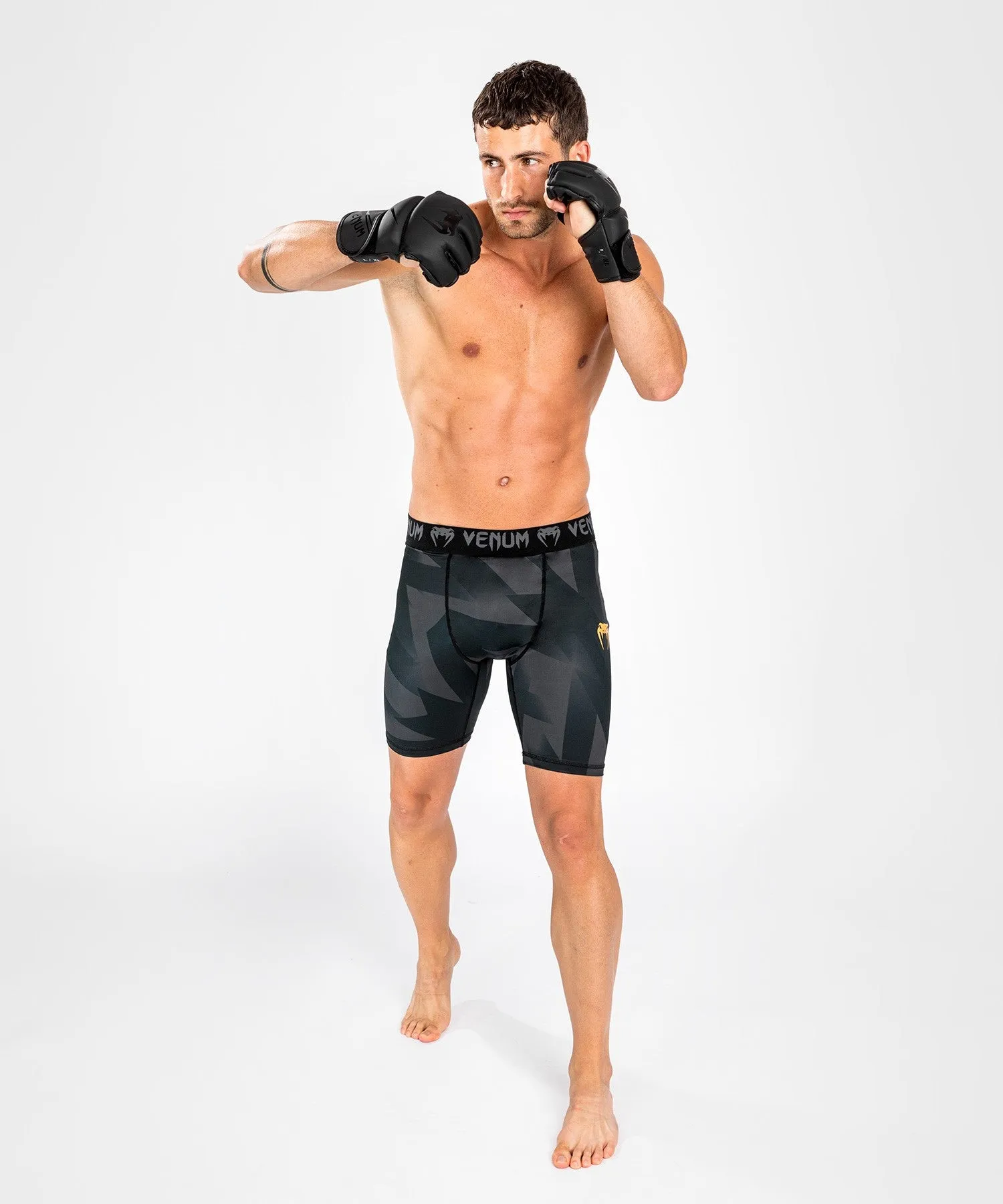 Venum Razor Vale Tudo Shorts - Black/Gold