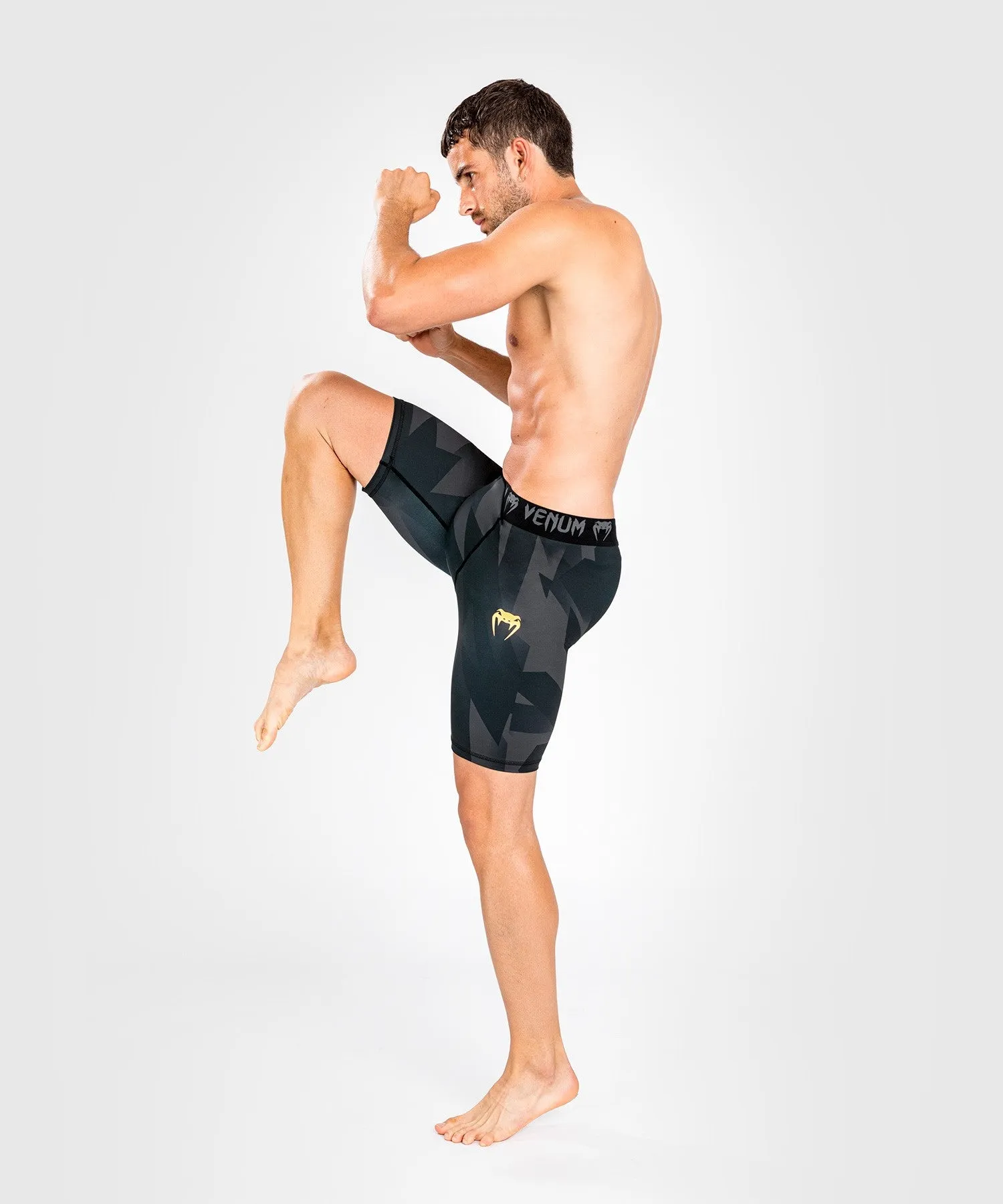 Venum Razor Vale Tudo Shorts - Black/Gold